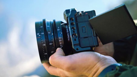 Обзор 7artisans 12mm T2.9. Широкоугольный киношный объектив для кропнутых камер
